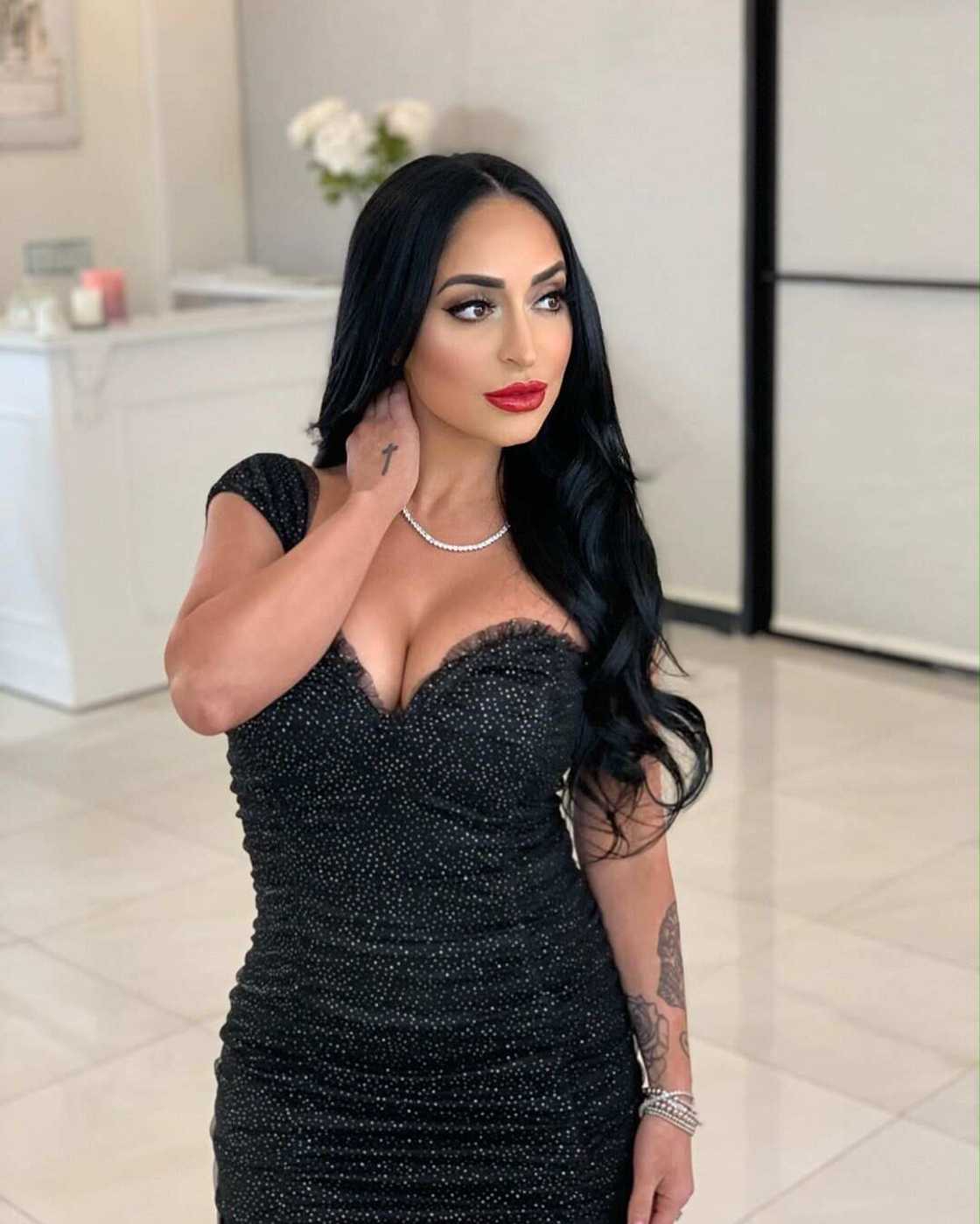 Angelina Pivarnick age