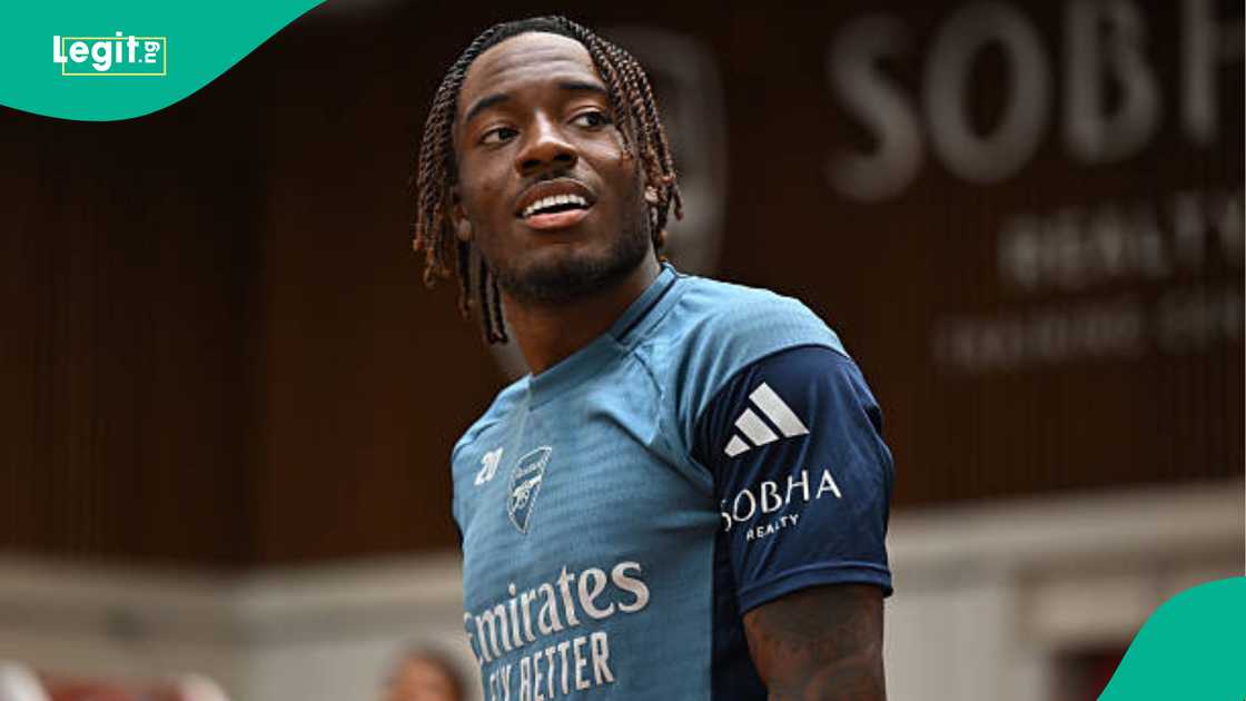 Noni Madueke, Arsenal, Chelsea, Igbo, Handshake Noni Madueke, Arsenal, Chelsea, Igbo, Handshake