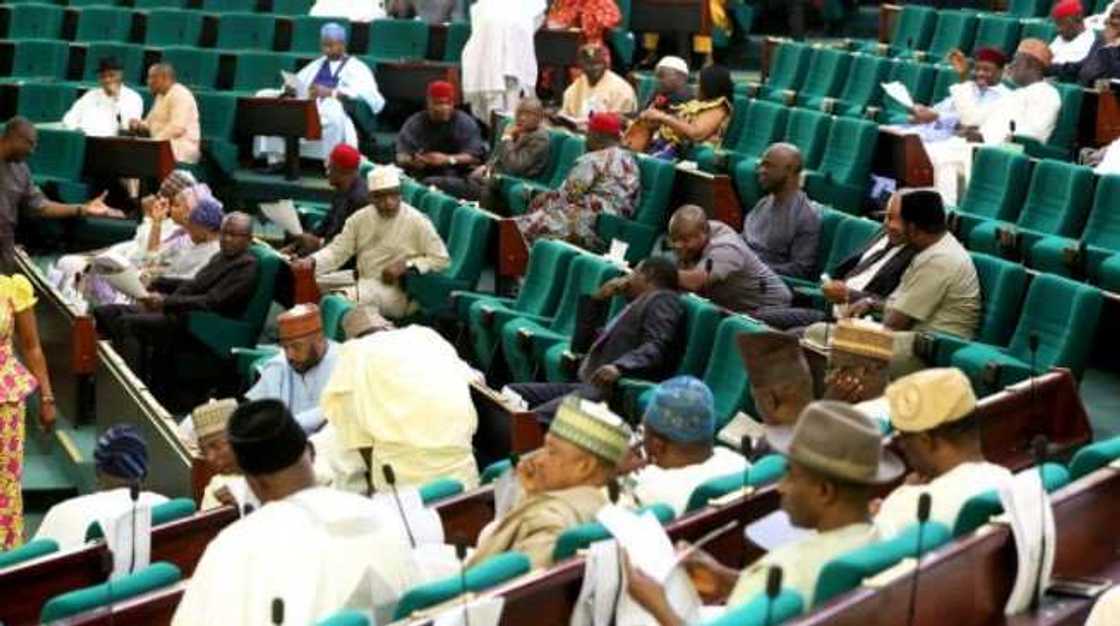 Najeriya za ta kama da wuta idan APC da INEC su kayi magudi a zabe zagaye na biyu - Dan Majalisa Najeriya za ta kama da wuta idan APC da INEC su kayi magudi a zabe zagaye na biyu - Dan Majalisa