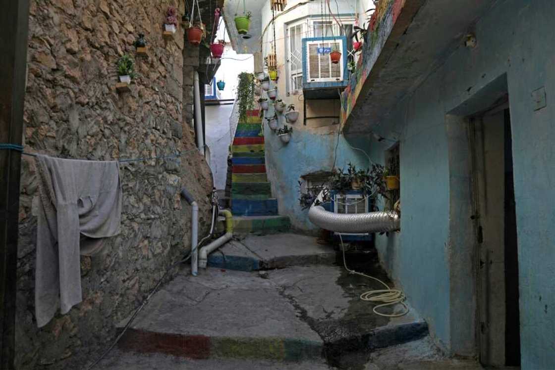 Since 1991, when Kurdistan gained de facto autonomy from Iraq, it has declared concrete off limits for construction and renovation in the old city of Akre Since 1991, when Kurdistan gained de facto autonomy from Iraq, it has declared concrete off limits for construction and renovation in the old city of Akre