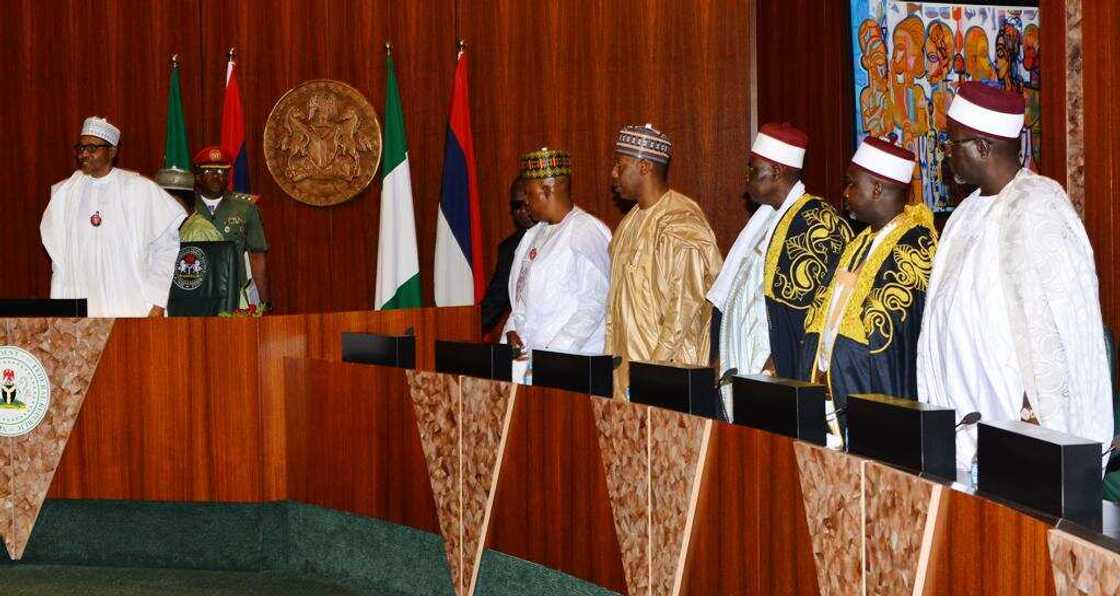 Kungiyar arewa ta gabatar da sabbin bukatu uku wurin shugaba Buhari a 2021 Kungiyar arewa ta gabatar da sabbin bukatu uku wurin shugaba Buhari a 2021