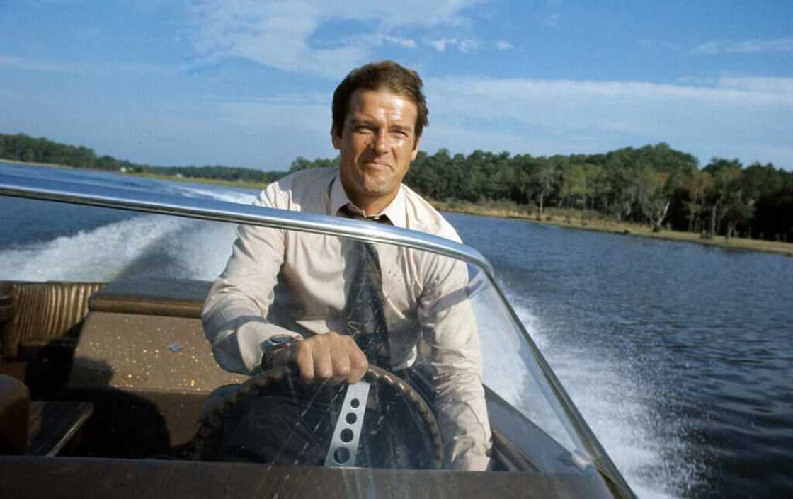 James Bond actors in order James Bond actors in order