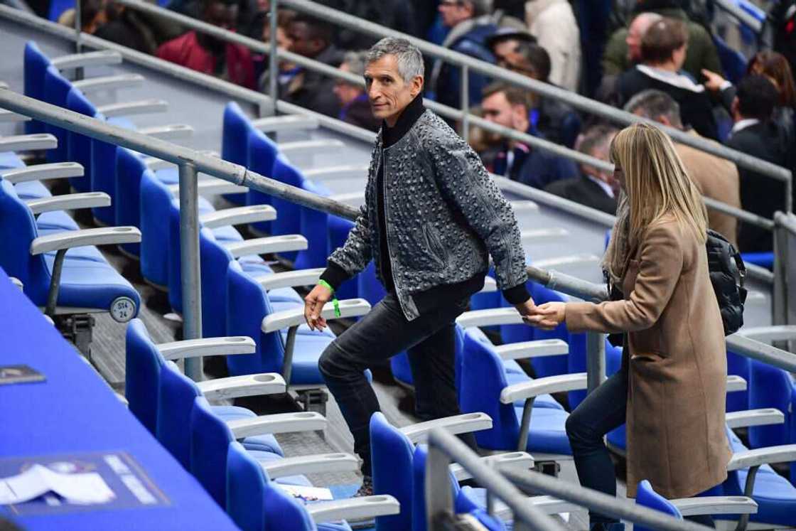 Nagui : biographie d'un enfant de la télé au succès fou ! Nagui : biographie d'un enfant de la télé au succès fou !