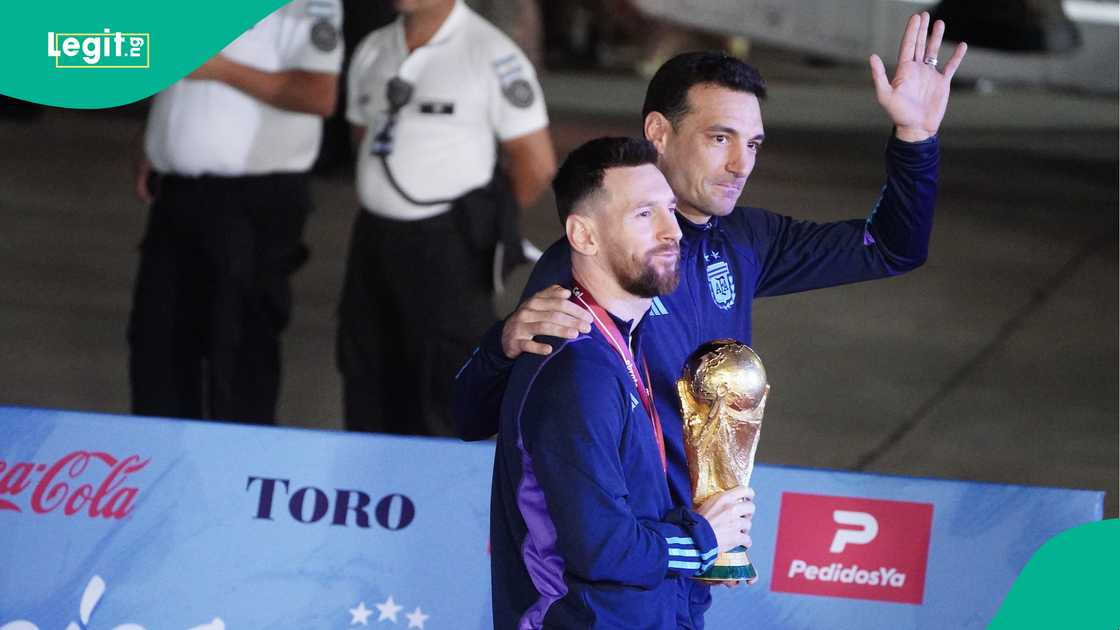 Lionel Messi, Lionel Scaloni, Buenos Aires, Argentina, FIFA World Cup.