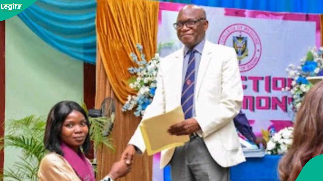 A University of Ibadan student who first got admitted in 2012 finally bags degree A University of Ibadan student who first got admitted in 2012 finally bags degree