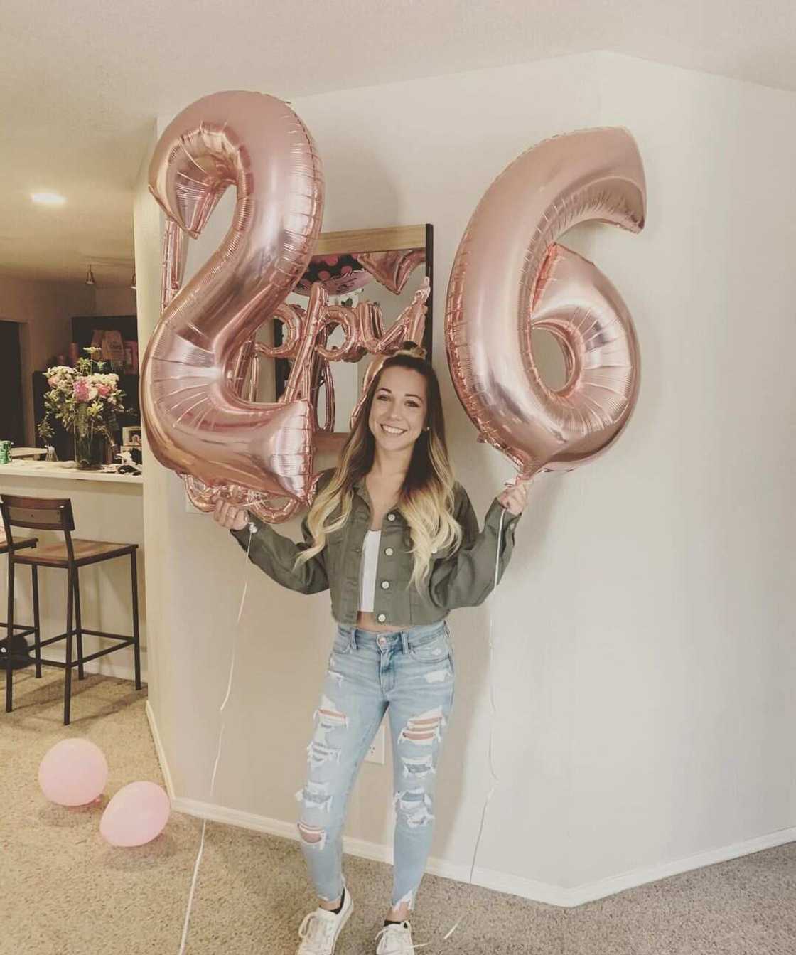 Taylor Atelian’s biography Taylor Atelian’s biography