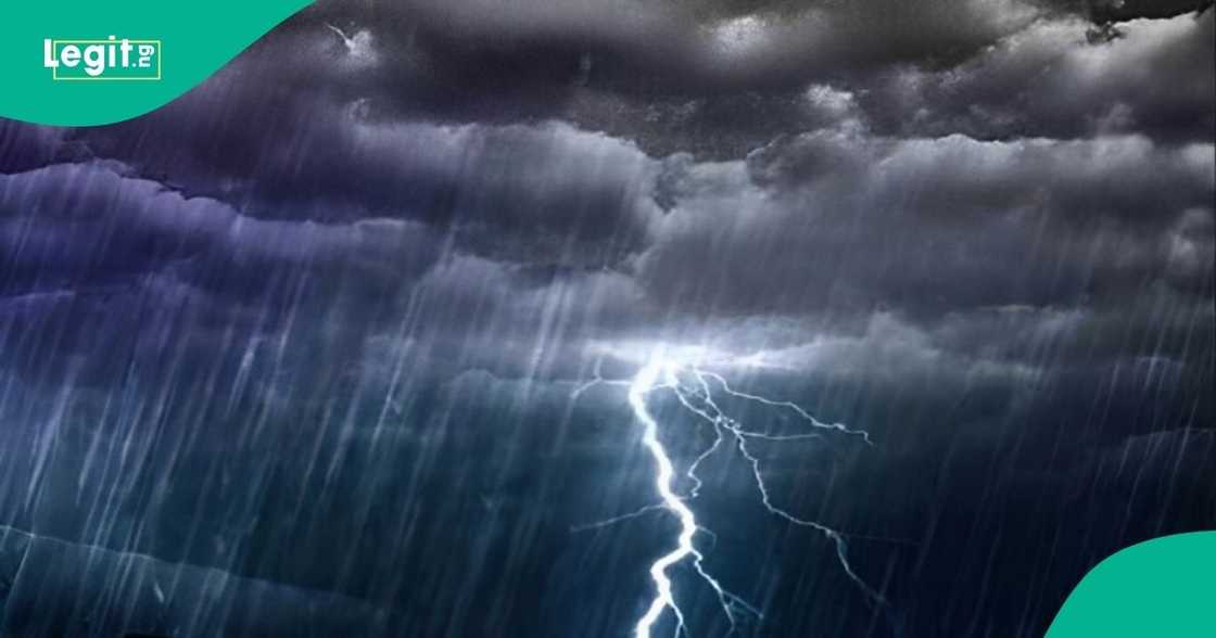 NiMet issues a fresh warning to several Nigerian states over incoming heavy thunderstorms and rain. NiMet issues a fresh warning to several Nigerian states over incoming heavy thunderstorms and rain.