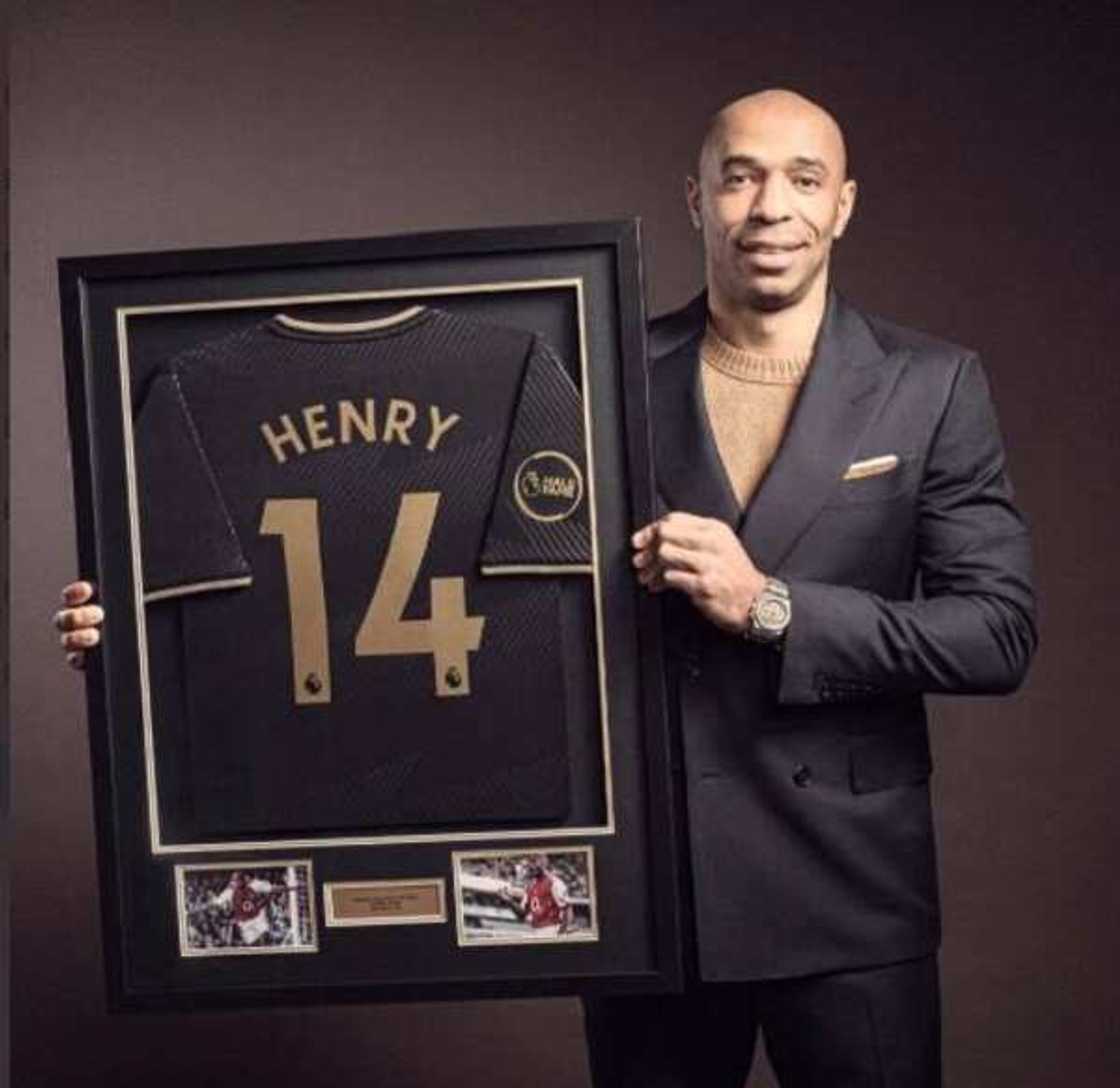 Arsenal legend tops the Ranking for the 5 Best Premier League Transfers in History Arsenal legend tops the Ranking for the 5 Best Premier League Transfers in History