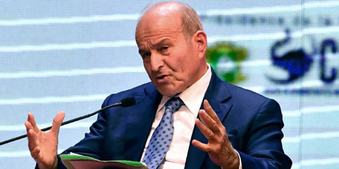 Aliko Dangote da wasu yan Najeriya 2 sun shiga jerin mutum 7 da suka fi kowa kudi a Afirka Aliko Dangote da wasu yan Najeriya 2 sun shiga jerin mutum 7 da suka fi kowa kudi a Afirka