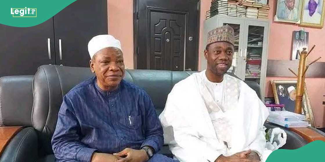 Sheikh Habeeb and Sheikh Onikijipa continue to drag each other publicly. Sheikh Habeeb and Sheikh Onikijipa continue to drag each other publicly.