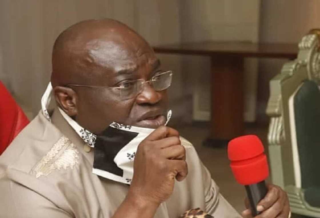 Marasa motoccin hawa ne suke yawan tambaya game da gadar sama da na ke gina wa, Gwamna Ikpeazu Marasa motoccin hawa ne suke yawan tambaya game da gadar sama da na ke gina wa, Gwamna Ikpeazu