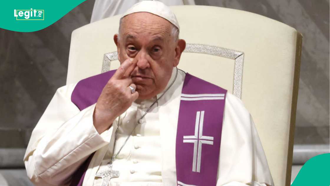 Pope Francis leads Synod members and participants in a penitential service on October 01, 2024 in Vatican City, Vatican Pope Francis leads Synod members and participants in a penitential service on October 01, 2024 in Vatican City, Vatican