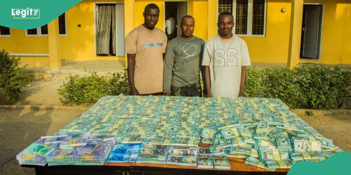 Police recover N129bn in fake foreign currencies Police recover N129bn in fake foreign currencies