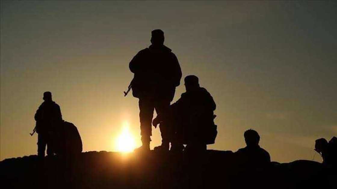 Yan bindiga Yan bindiga