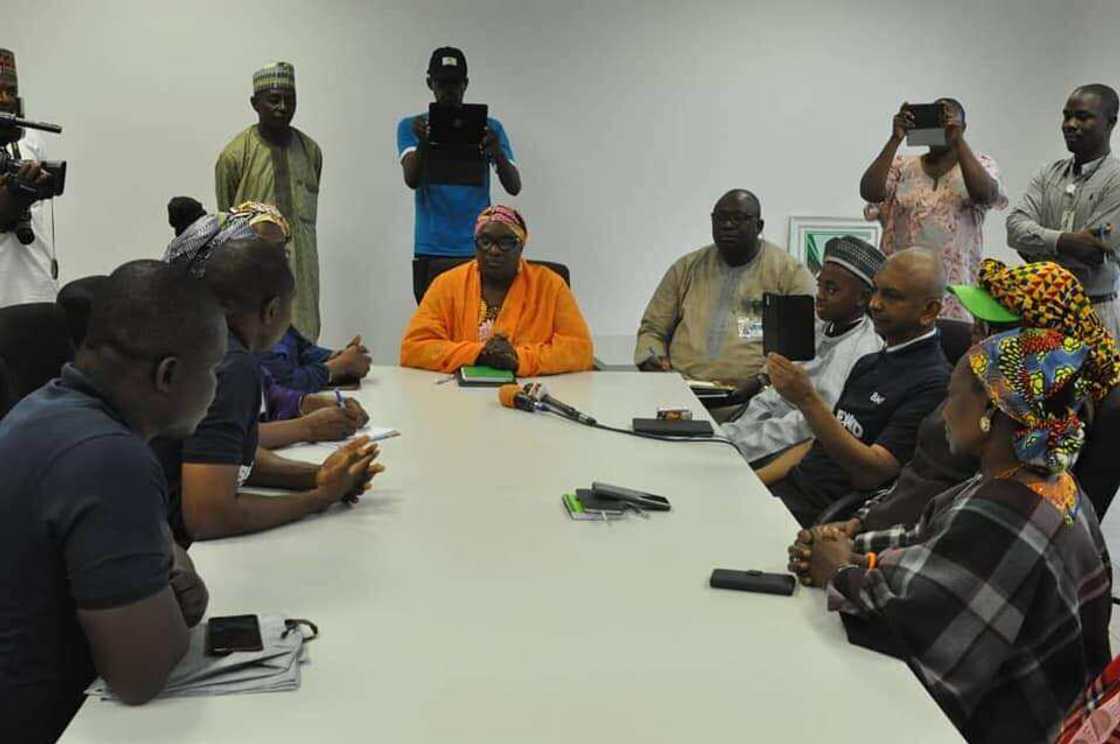 Bawan Turawan Ingila: Joshua Beckford, yaro dan baiwa ya isa jihar Kaduba (Hotuna) Bawan Turawan Ingila: Joshua Beckford, yaro dan baiwa ya isa jihar Kaduba (Hotuna)