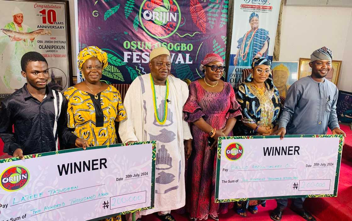 Ataoja of Osogbo Commends Orijin for Empowering Osogbo Youths with N4m Grant Ataoja of Osogbo Commends Orijin for Empowering Osogbo Youths with N4m Grant