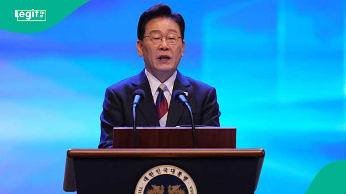 South Korea lists 15 categories of visas for foreigners