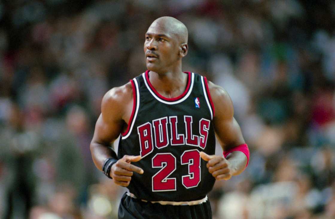 Michael Jordan during the NBA match between the Bulls and the Atlanta Hawks Michael Jordan during the NBA match between the Bulls and the Atlanta Hawks
