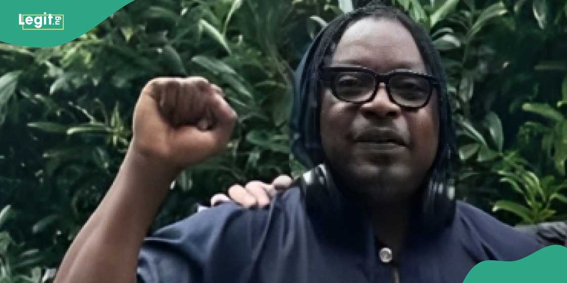 Eedris Abdulkareem's new song about Nigeria trends, fans react to it. Eedris Abdulkareem's new song about Nigeria trends, fans react to it.