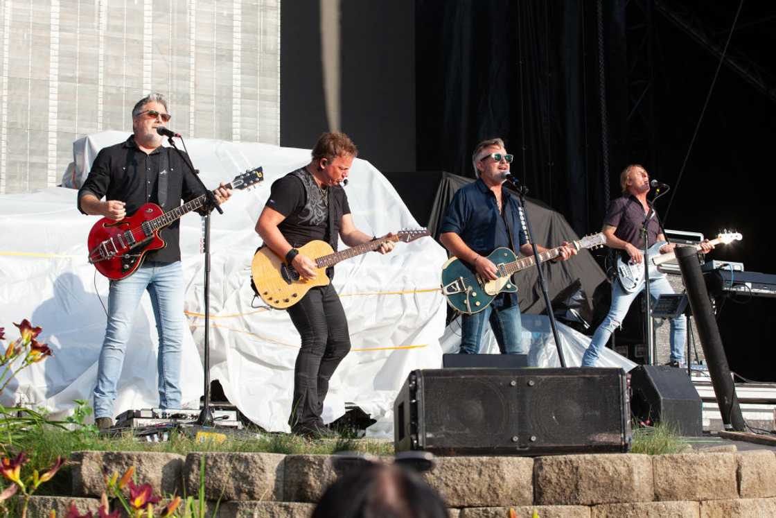 Lonestar band members perform in Twin Lakes, Wisconsin Lonestar band members perform in Twin Lakes, Wisconsin