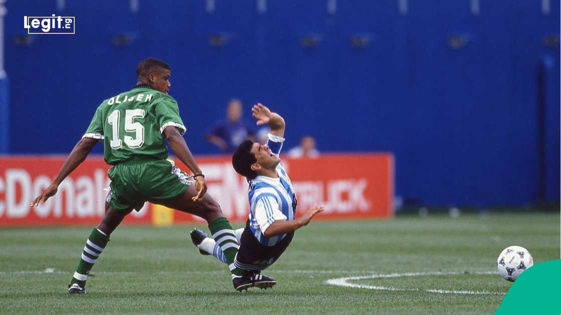Oliseh Sunday, Nigeria, Diego Maradona, Argentina, FIFA World Cup. Oliseh Sunday, Nigeria, Diego Maradona, Argentina, FIFA World Cup.