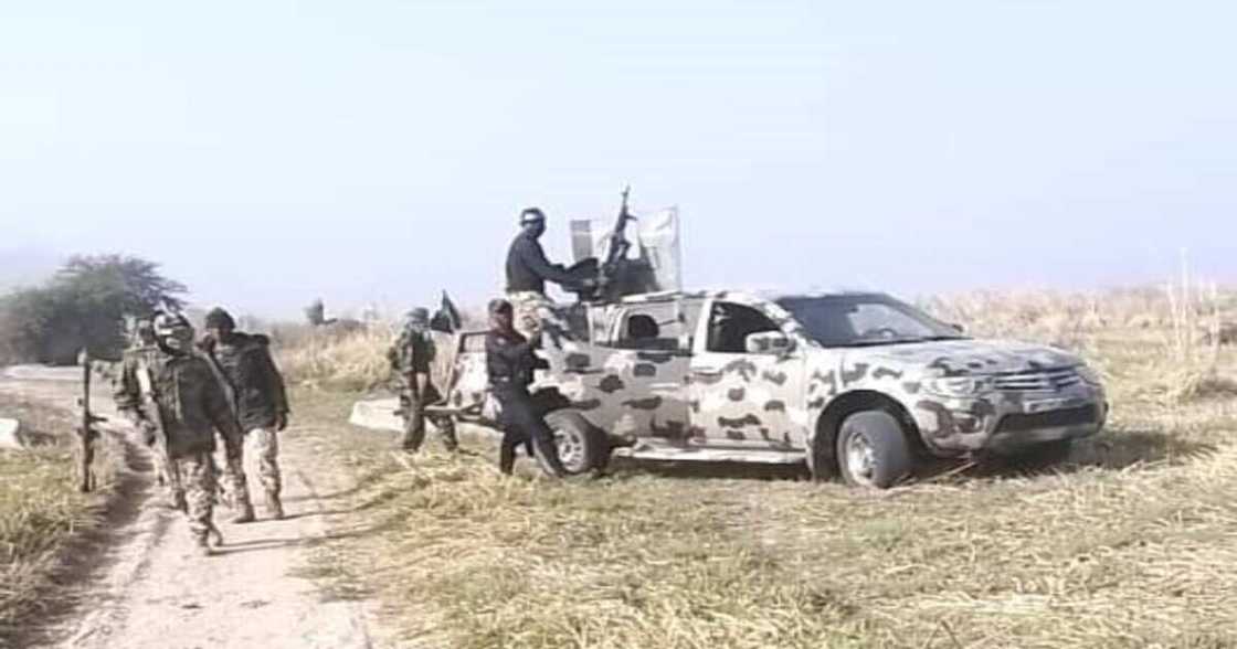 Dakarun sojoji sun halaka 'yan ta'addan ISWAP a Borno Dakarun sojoji sun halaka 'yan ta'addan ISWAP a Borno