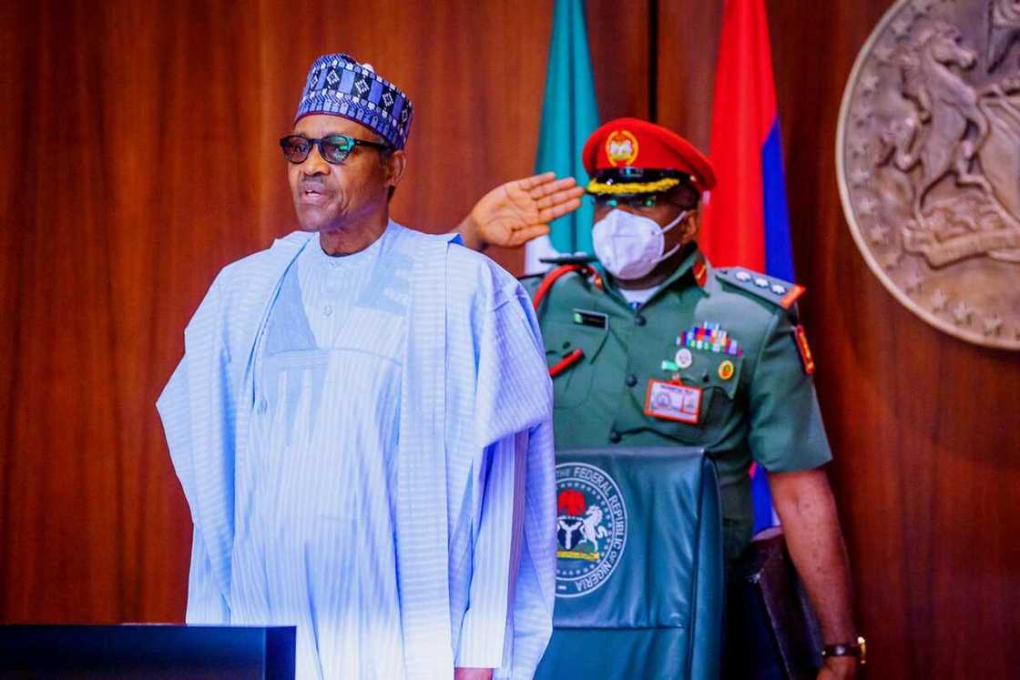 Da duminsa: Hotunan Buhari yana jagorantar zaman majalisar zartaswa na ranar Laraba Da duminsa: Hotunan Buhari yana jagorantar zaman majalisar zartaswa na ranar Laraba