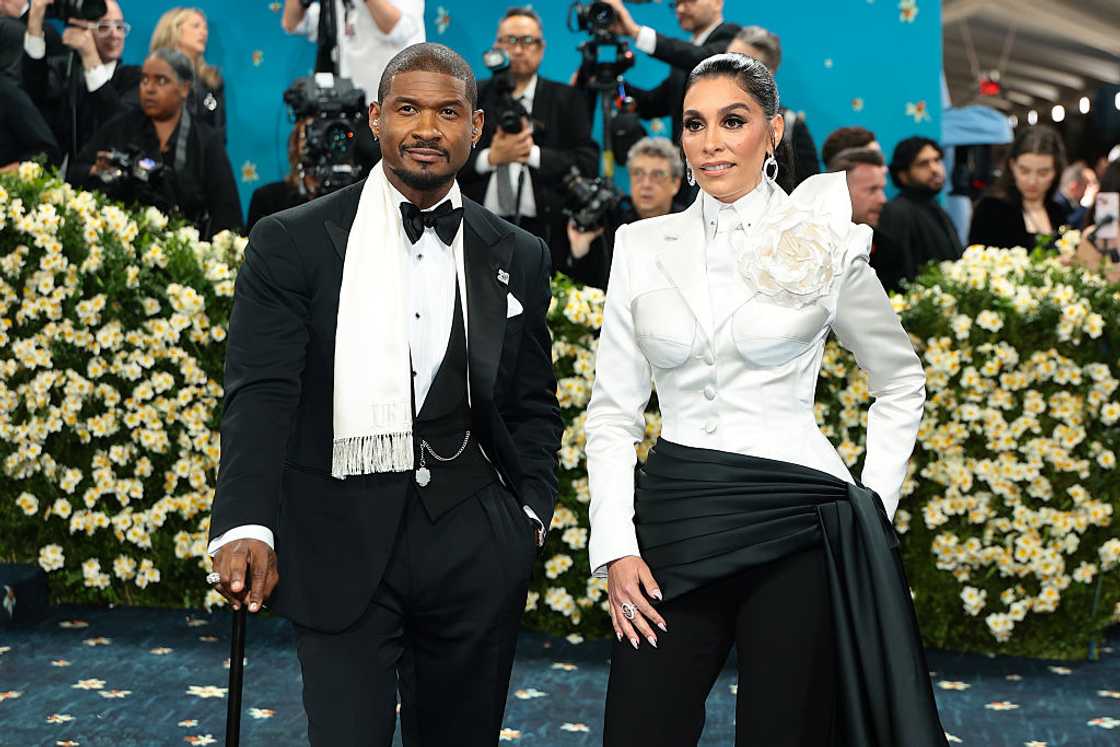Usher and Jennifer Goicoechea Raymond at the Metropolitan Museum of Art