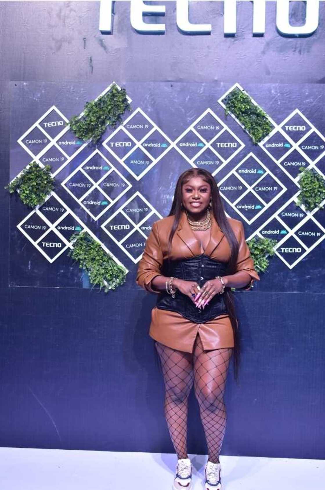 Niniola Thrills Audience with an Outstanding Performance at the TECNO CAMON 19 Launch