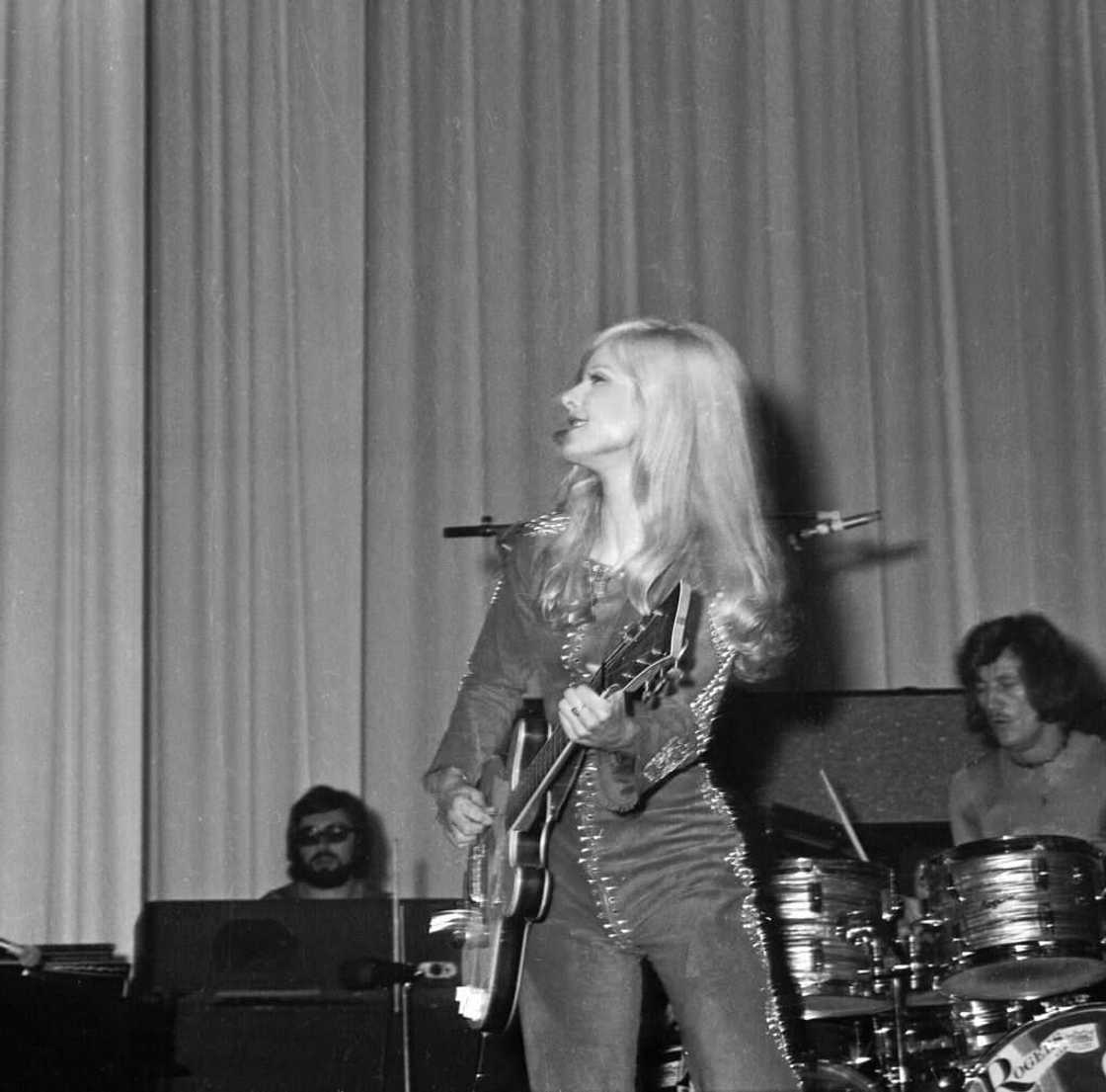 Sylvie Vartan Sylvie Vartan