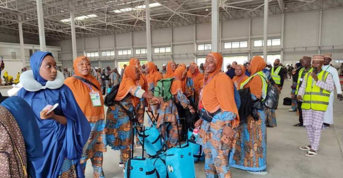 Maniyyatan Kano 156 ba za su je aikin hajin bana ba Maniyyatan Kano 156 ba za su je aikin hajin bana ba