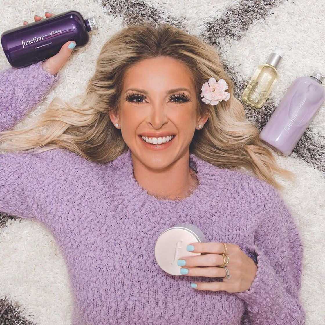 Lindsie Chrisley bio