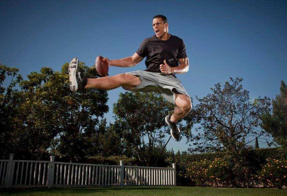 Tony Gonzalez basketball Tony Gonzalez basketball