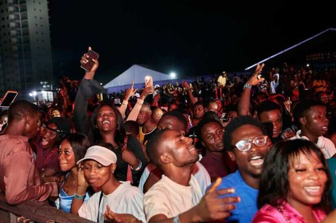 Hennessy Hosts Lagos to its Annual Finale Concert: Hennessy Artistry: Diffraction Hennessy Hosts Lagos to its Annual Finale Concert: Hennessy Artistry: Diffraction