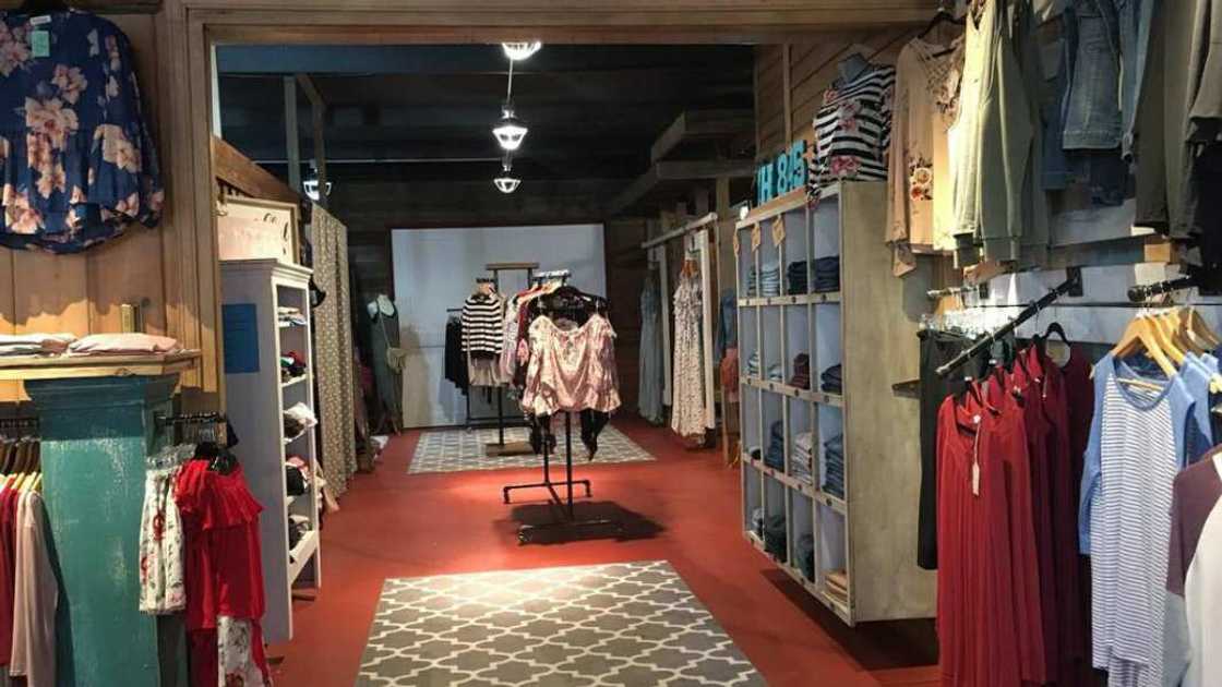 Boutique business in Nigeria Boutique business in Nigeria