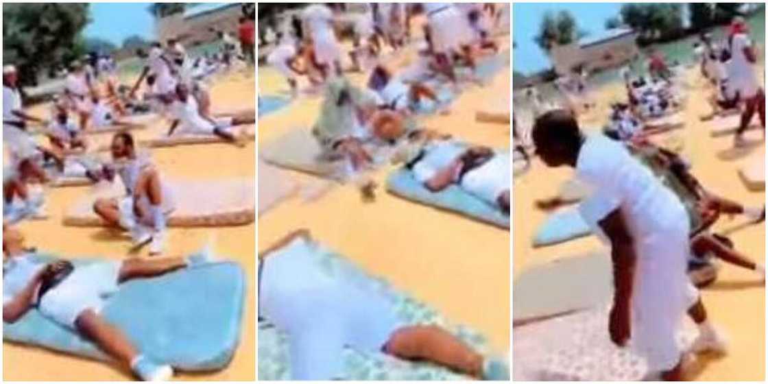 Video shows Kano state corps members sleeping under hot sun for skipping parade Video shows Kano state corps members sleeping under hot sun for skipping parade