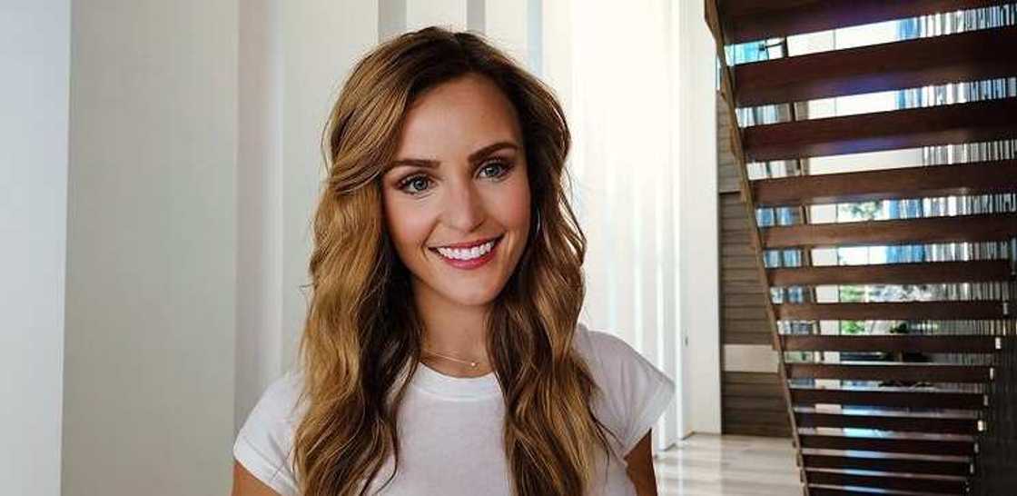 Elle Bielfeldt Elle Bielfeldt