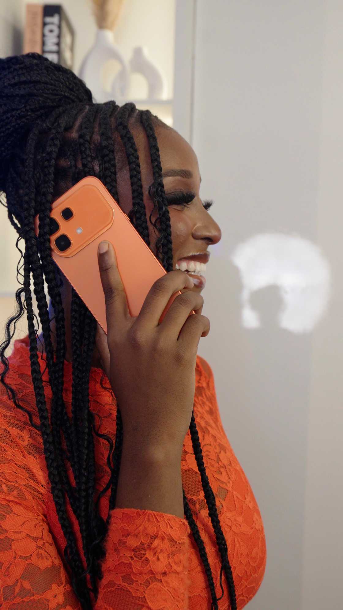 A Smartphone That Lights Up on the Back? Here’s Why It’s Trending A Smartphone That Lights Up on the Back? Here’s Why It’s Trending