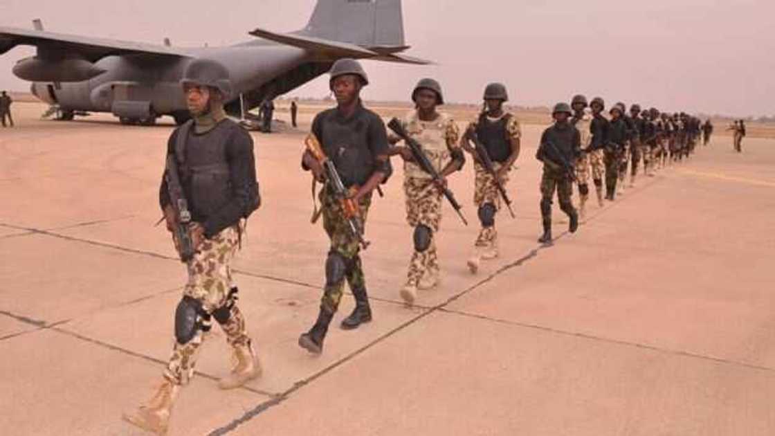 Dakarun sojin Najeriya sun kashe yan ta'adda. Dakarun sojin Najeriya sun kashe yan ta'adda.