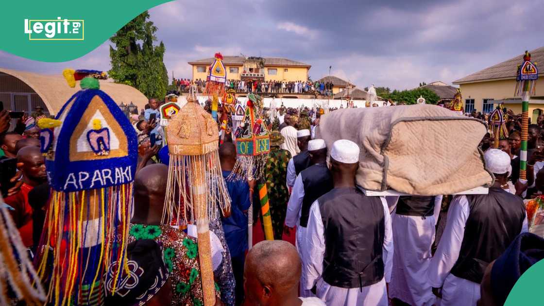 Traditionalists barred from Awujale's burial, reason emerges Traditionalists barred from Awujale's burial, reason emerges