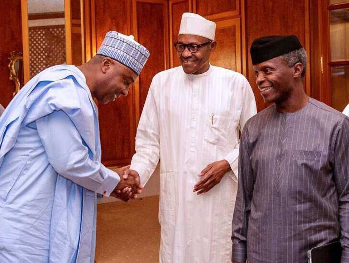 Zamu yi qasa-qasa da magudin Saraki a siyasar Kwara a wannan karon - Gwamnatin Tarayya Zamu yi qasa-qasa da magudin Saraki a siyasar Kwara a wannan karon - Gwamnatin Tarayya