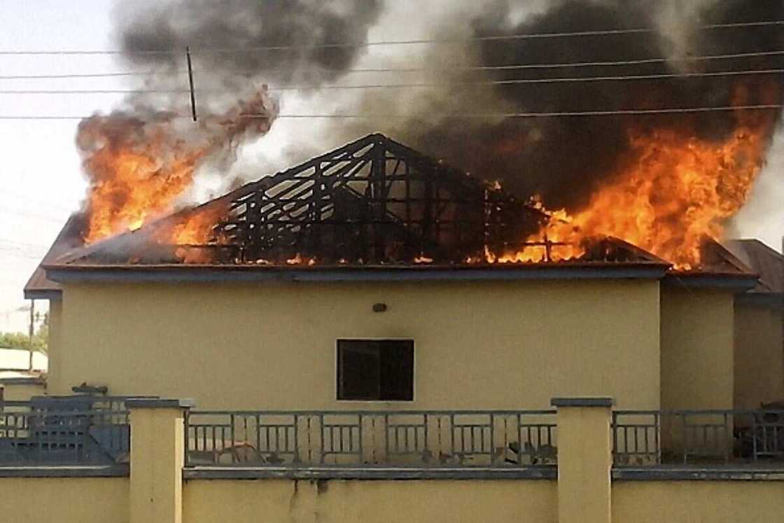 After Razing INEC's Office, NDLEA's Building, Gunmen Torch Police Headquarters in Abia