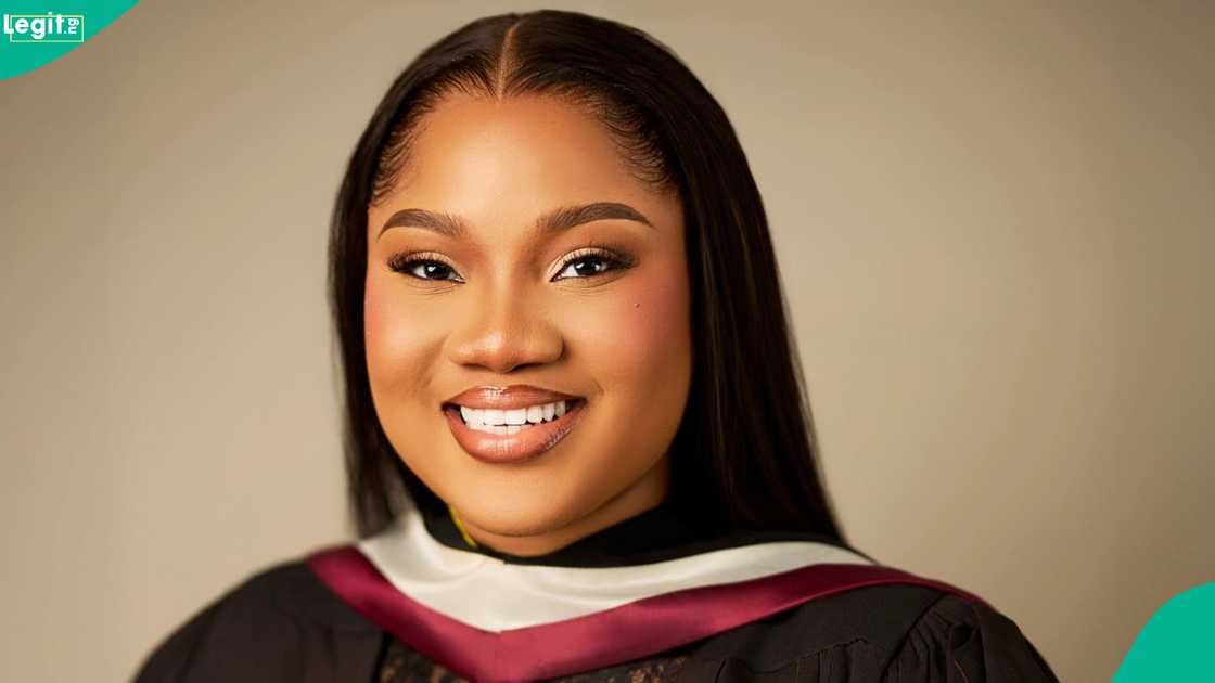 A Babcock University student bags 7 distinctions and shares her struggle in 200 level. A Babcock University student bags 7 distinctions and shares her struggle in 200 level.