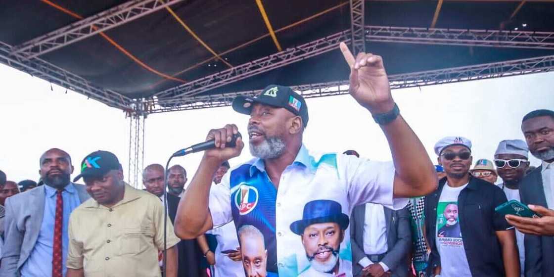 Akan Udofia. Akan Udofia.