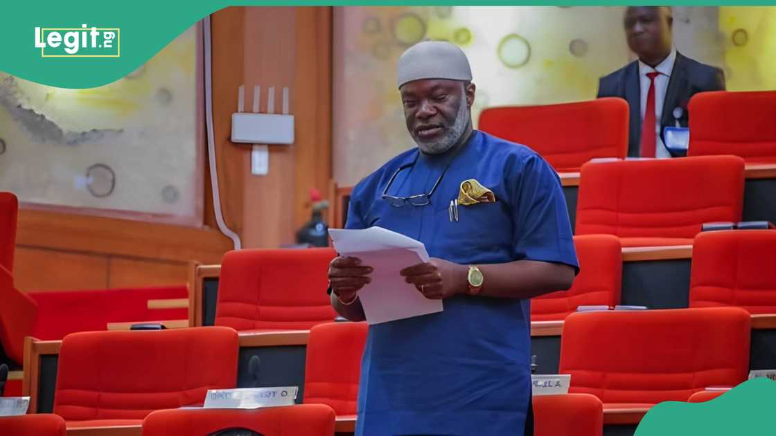 APC receives prominent lawmaker into its fold APC receives prominent lawmaker into its fold