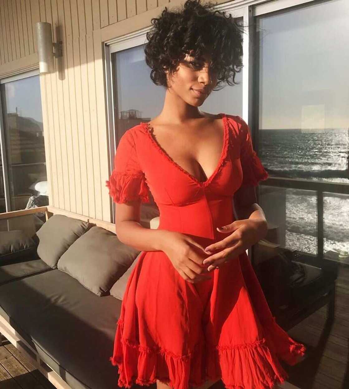 Taylor Rooks measurements Taylor Rooks measurements