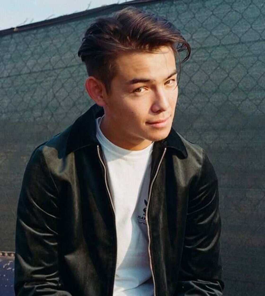 Ryan Potter ethnicity