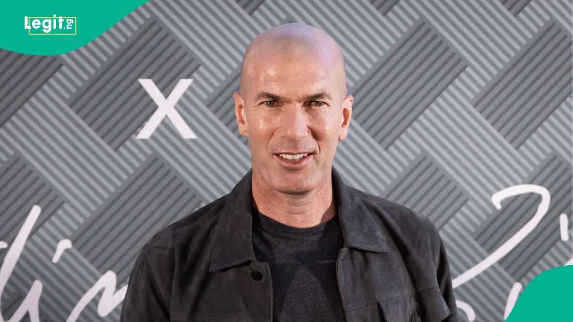 Zinedine Zidane, Real Madrid, Spain, France, Europe, Football, World Cup.