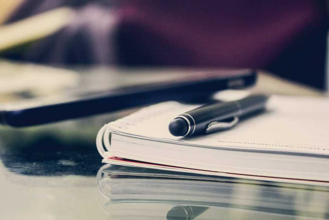 how to answer query on absenteeism how to answer query on absenteeism