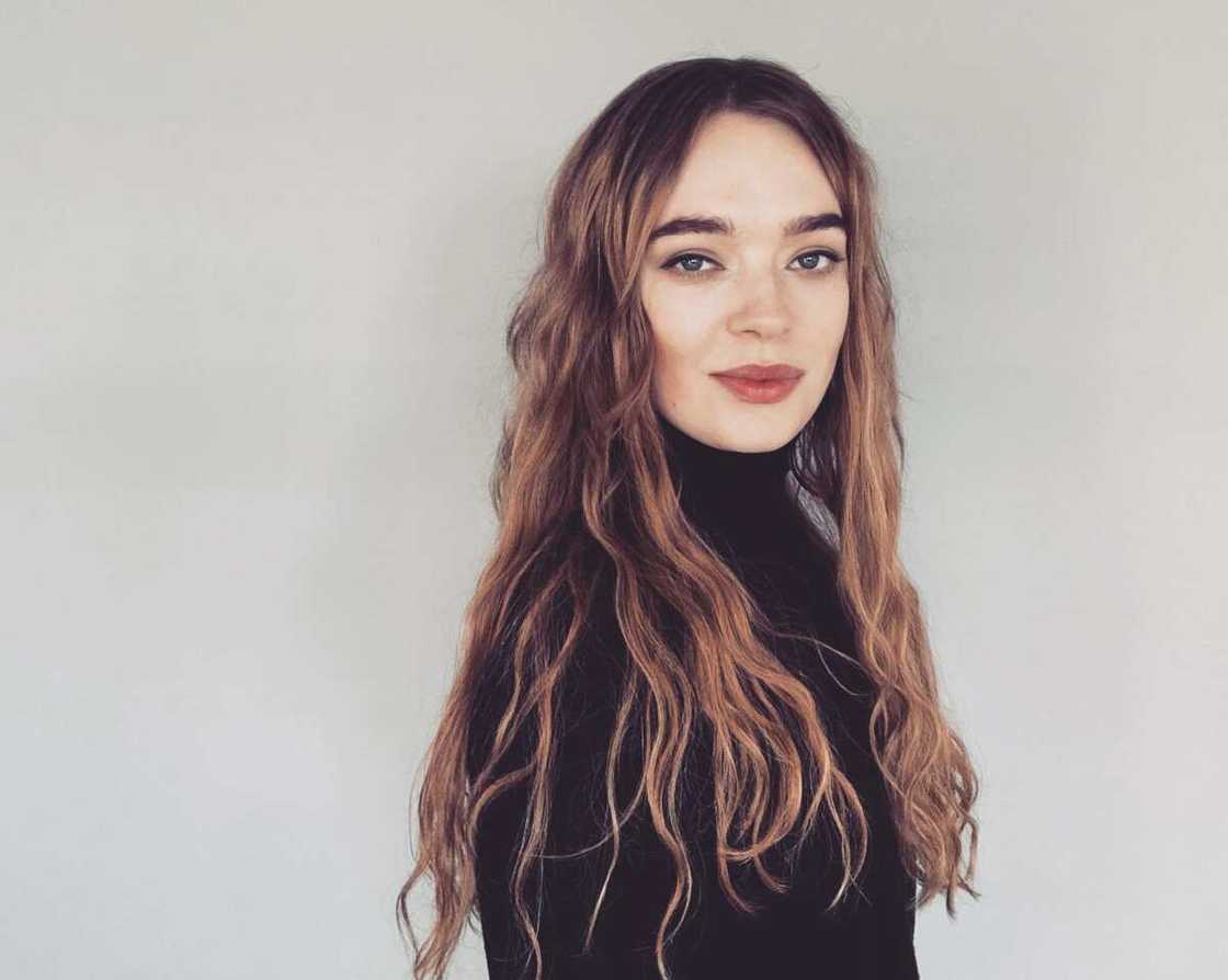 Agnes Born’s biography Agnes Born’s biography